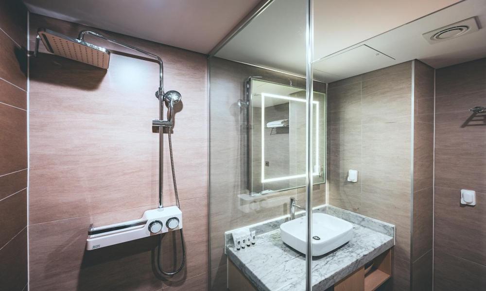 Wonju City Hotel Hyeoksin Εξωτερικό φωτογραφία
