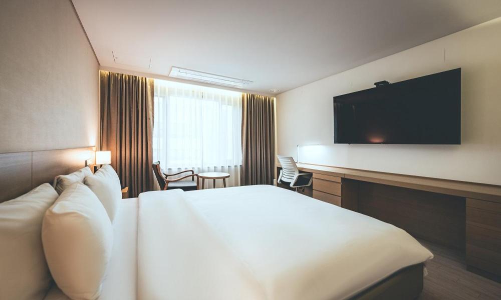Wonju City Hotel Hyeoksin Εξωτερικό φωτογραφία